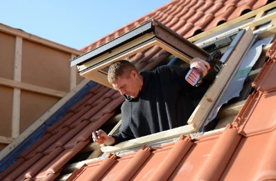 Pose de fenêtres de toit Velux à Verthemex